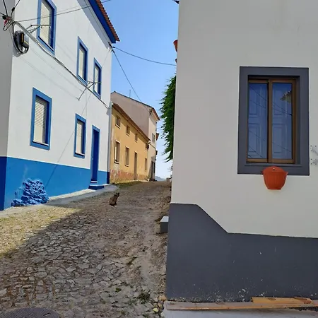 Casa Bonecas Hébergement de vacances *